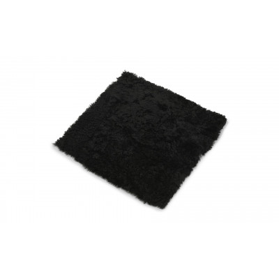 Billede af Curly sort - firkantet stolehynde i krøllet fåreskind