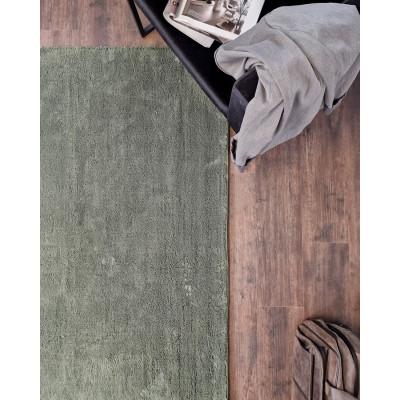 Soft smaragd grøn - maskinvævet tæppe