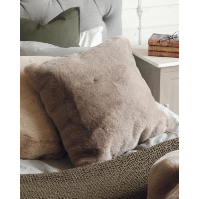 Fluffy taupe - pude i kunstmateriale